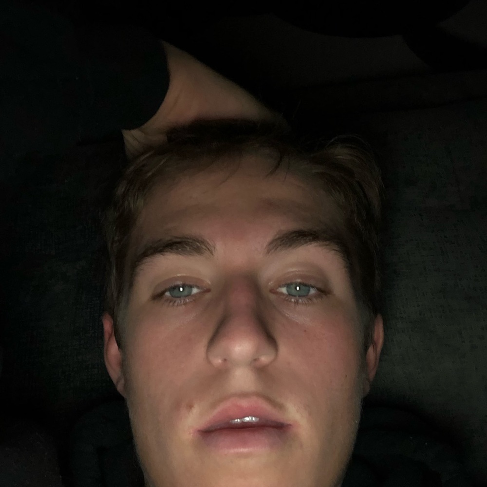 Meet your Posher, Makhi